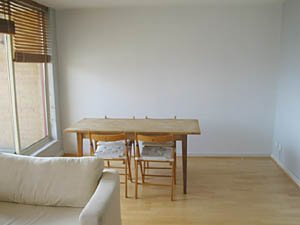 London 2 Bedrooms - Duplex apartment living room photo 2