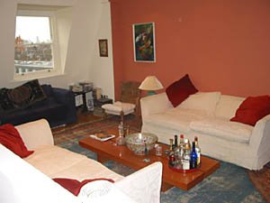 London 1 Bedroom - Duplex accommodation - living room (LN-539) photo 3 of 4