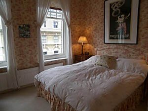 London 3 Zimmer ferienwohnung - schlafzimmer 1 (LN-557) photo 1 von 1