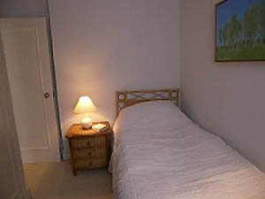 London 3 Zimmer ferienwohnung - schlafzimmer 2 (LN-557) photo 1 von 2