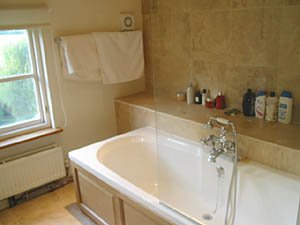 Londres T5 appartements location vacances - salle d'eau 1 (LN-565) photo 2 de 4