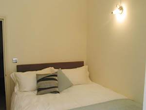 London 2 Bedroom accommodation - bedroom 2 (LN-566) photo 1 of 1