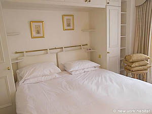 London 1 Bedroom accommodation - bedroom (LN-568) photo 1 of 1