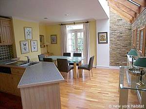 London 3 Bedroom accommodation - kitchen (LN-574) photo 2 of 4