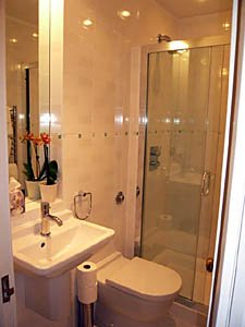 London 4 Zimmer ferienwohnung - badezimmer 2 (LN-583) photo 1 von 1