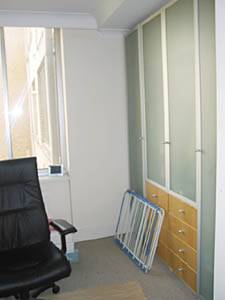 London 2 Bedroom apartment - bedroom 2 (LN-588) photo 3 of 3
