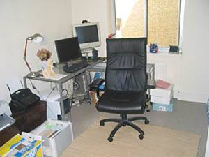 London 2 Bedroom apartment - bedroom 2 (LN-588) photo 1 of 3