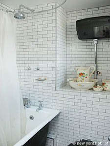 London 5 Bedroom accommodation - bathroom 2 (LN-589) photo 1 of 1