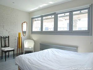 London 5 Bedroom accommodation - bedroom 2 (LN-589) photo 2 of 2