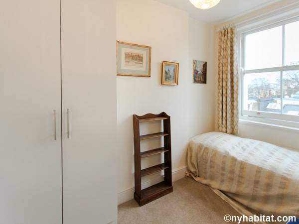Chambre 2 - Photo 1 sur 3 Chambre 2 - Photo 1 sur 3