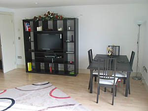 Londra 2 Camere - Duplex appartamento casa vacanze - soggiorno (LN-616) photo 4 di 5