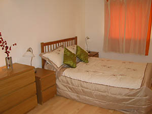 Londra 2 Camere - Duplex appartamento casa vacanze - camera 1 (LN-616) photo 2 di 2