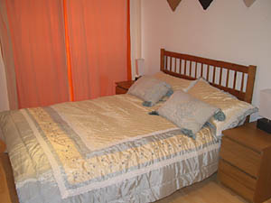 Londra 2 Camere - Duplex appartamento casa vacanze - camera 2 (LN-616) photo 1 di 2