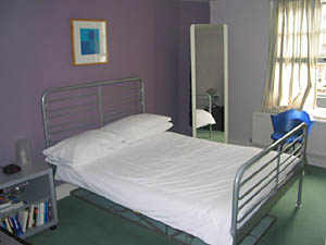 London 1 Bedroom - Duplex accommodation - bedroom 2 (LN-630) photo 1 of 4