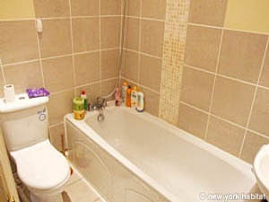 Londra 2 Camere - Triplex appartamento casa vacanze - bagno 1 (LN-639) photo 1 di 1