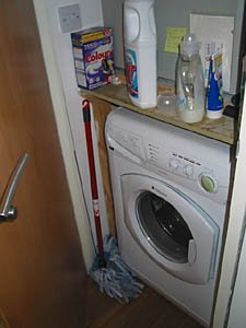 London 3 Zimmer ferienwohnung - badezimmer 1 (LN-696) photo 2 von 4