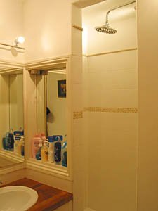 Londres T3 logement location appartement - salle d'eau 2 (LN-697) photo 2 sur 3