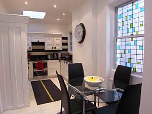 London 3 Bedroom accommodation - kitchen (LN-734) photo 2 of 2