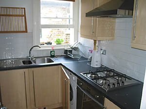 Londres 2 Dormitorios apartamento - cocina (LN-763) photo 3 de 4