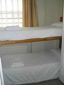 Londres 3 Dormitorios alojamiento - dormitorio 3 (LN-790) photo 1 de 1