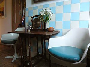 London 2 Bedroom - Duplex accommodation - kitchen (LN-817) photo 4 of 4