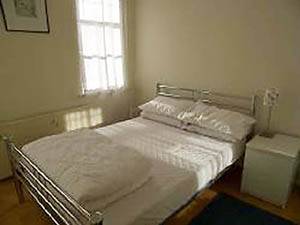 London 3 Bedroom accommodation - bedroom 2 (LN-820) photo 2 of 2