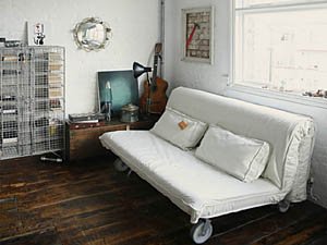 London 2 Bedroom - Loft accommodation - living room (LN-825) photo 1 of 5