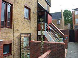 Londres T3 logement location appartement - autre (LN-973) photo 1 sur 3 Londres T3 logement location appartement - autre (LN-973) photo 1 sur 3