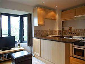 Londres T3 logement location appartement - cuisine (LN-973) photo 2 sur 3 Londres T3 logement location appartement - cuisine (LN-973) photo 2 sur 3