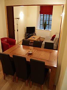 Londra 3 Camere da letto appartamento casa vacanze - soggiorno (LN-990) photo 2 di 3