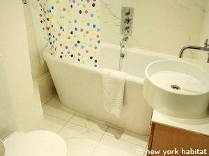Londra 3 Camere da letto appartamento - bagno 1 (LN-1006) photo 1 di 1