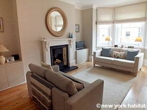 London - 2 Bedroom accommodation - Apartment reference LN-1072