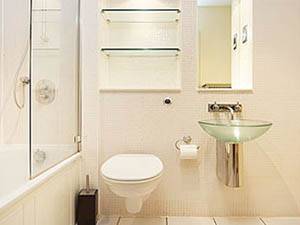 London 2 Bedroom accommodation - bathroom 1 (LN-1103) photo 1 of 1