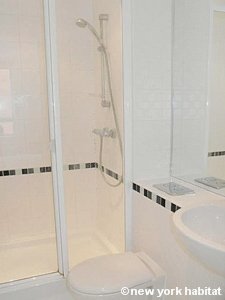 London 2 Bedroom apartment - bathroom 2 (LN-1176) photo 1 of 1