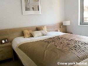 London 2 Bedroom apartment - bedroom 1 (LN-1176) photo 1 of 1