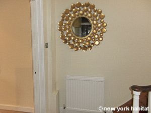 London 2 Bedroom - Duplex accommodation - other (LN-1186) photo 2 of 2