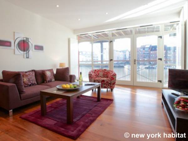 London - 2 Bedroom accommodation - Apartment reference LN-1274
