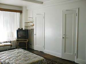 New York 3 Bedroom roommate share apartment - bedroom 1 (NY-311) photo 2 of 4
