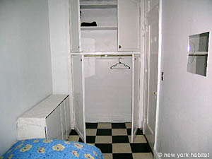 New York 3 Bedroom roommate share apartment - bedroom 2 (NY-311) photo 3 of 4