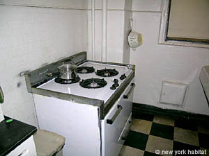 New York 3 Bedroom roommate share apartment - kitchen (NY-311) photo 2 of 2