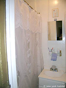 New York T2 appartements location vacances - salle d'eau (NY-756) photo 1 de 3