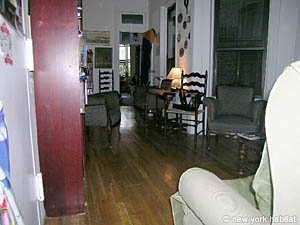 New York 2 Bedroom accommodation - living room (NY-10024) photo 3 of 6