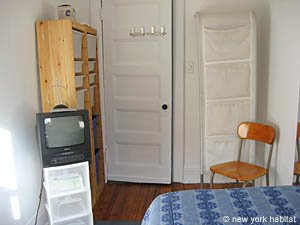 New York 3 Zimmer wohngemeinschaft - schlafzimmer 1 (NY-10026) photo 1 von 4