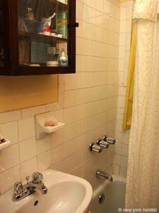 New York 2 Bedrooms - Duplex accommodation bathroom 1 photo 14