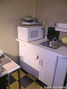 New York Studio accommodation - kitchen (NY-10200) photo 2 of 3