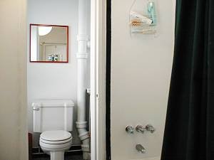 New York Studiowohnung - Loft wohnungsvermietung - badezimmer (NY-1023) photo 1 von 2