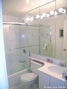 New York 1 Bedroom apartment - bathroom (NY-10285) photo 1 of 1