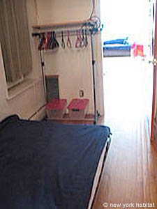 New York 2 Zimmer wohnungsvermietung - schlafzimmer (NY-10315) photo 1 von 2