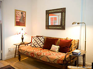 New York 2 Zimmer wohnungsvermietung wohnzimmer photo 11