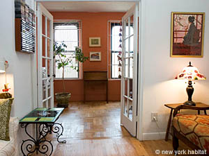New York 2 Zimmer wohnungsvermietung wohnzimmer photo 18